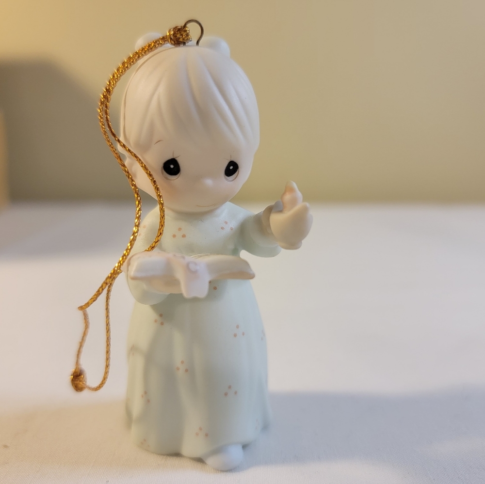Precious Moments 1990 Once Upon A Holy Night Special Issue